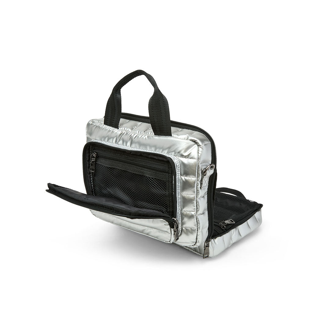 Stowaway Toiletry Case Pearl Silver