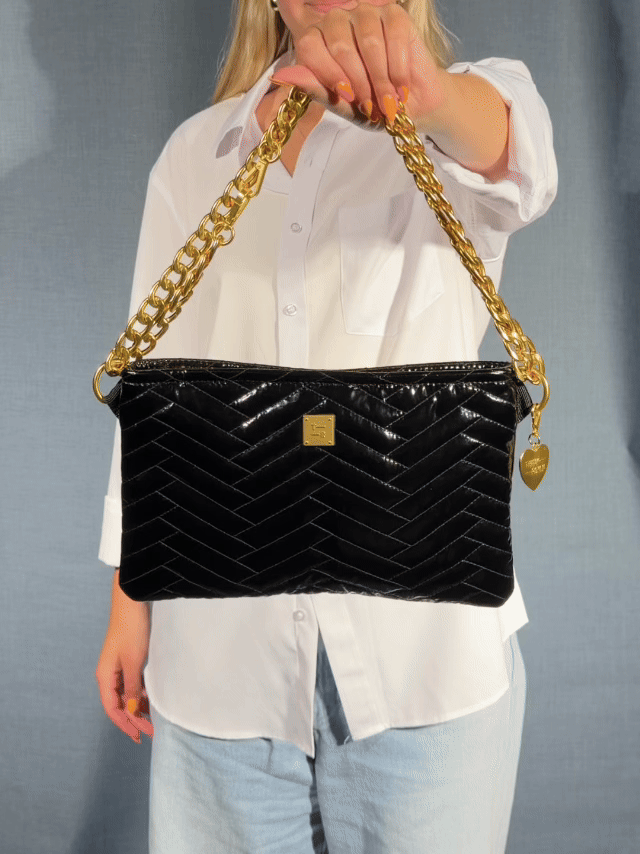 Clutch with double chain accessory